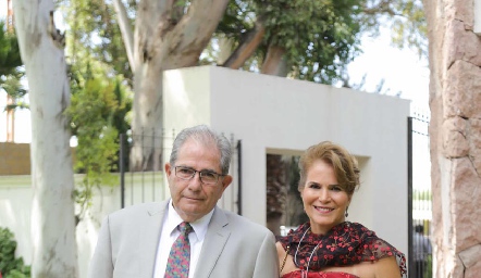  Alfonso Galán y Marissa Romero.
