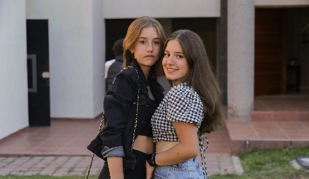  Camila Ocejo y Anna Astrid Delgado.