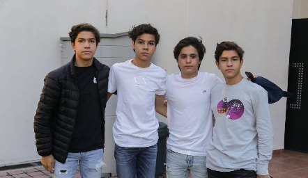  Pablo, Mau, Juan Pablo y Andrés.