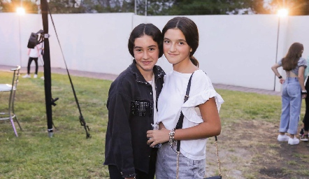  Alexa Meade y Daniela Conde.