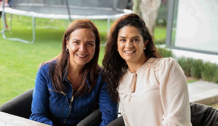  Vianney Díaz y Daniela Gutiérrez.