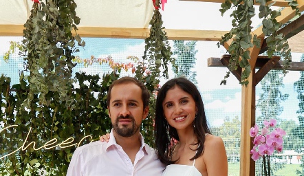  Guillermo Romo y Alejandra Torres.