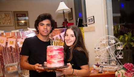  Juanma Gómez y Anna Astrid Delgado.
