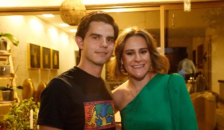 Gustavo Medina y Alejandra Román.