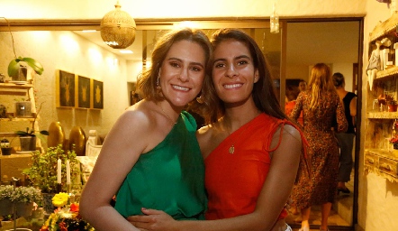  Alejandra Román y María José Rojas.