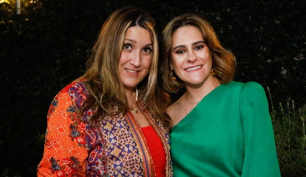  Marié Díaz Infante y Alejandra Román.