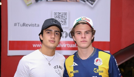  Juan Carlos de la Rosa y Rodrigo Álvarez.