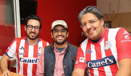  Ricardo Pérez, José Luis Sánchez y Mauricio Cano.