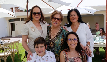  María de Jesús Veliz, Marcelle Coulon, Lourdes Del Valle, Luis Paulo Castanedo y Claudia del Peral.