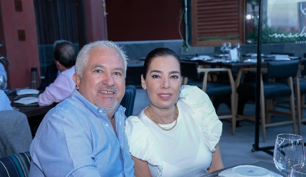  Guillermo Báez y Beatriz Canseco.