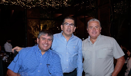  Juan Ariel Reyes, Gerardo Bocard y Luis Revuelta.