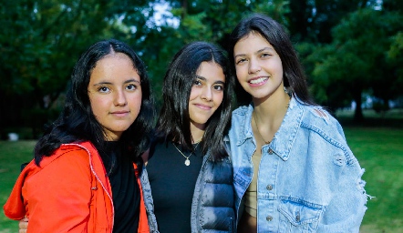  Natalia, Ana y Fátima.