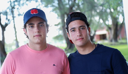  Javier Alcalde y Roberto Silva.