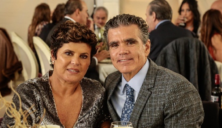  Verónica Martínez y Luis Motilla.