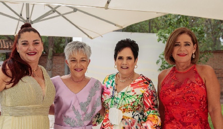  Martha Treviño, Carmen Lavín, Tita García y Momis Domínguez.