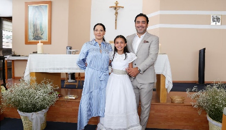  Mariana González, María Julia Ramírez y Fernando Ramírez.