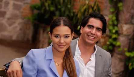  Michelle Morales y Adrián López.