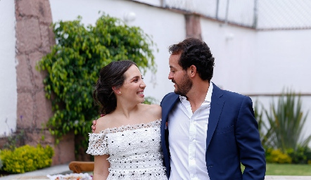 Sofía Torres y  Alejandro Sanvela.