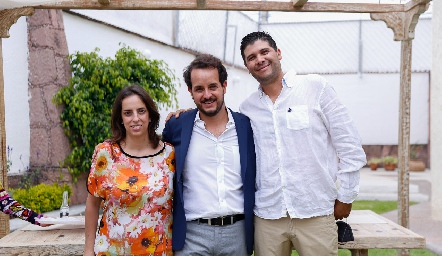  Teté Romo, Alejandro Sanvela e Israel Benavente.