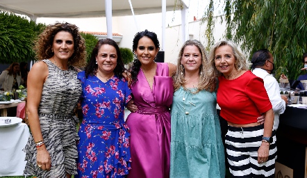  Berenice Díaz Infante, Coco Leos, Marily Espinosa, Lorena Martínez Bazúa y Paty Piñero.