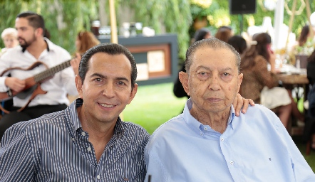  Juan Manuel Espinosa y Juan Espinosa.