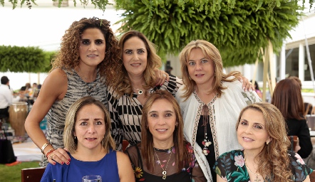  Berenice Díaz Infante, Laura Cabrera, Marcela Navarro, Jessica Carreón, Betilú Sánchez y Anabel Gaviño.