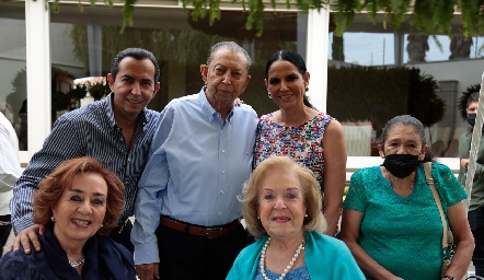  Juan Manuel Espinosa, Juan Espinosa, Malú Espinosa, Rosa Madrazo, Irma Quijano y María del Consuelo Pérez,