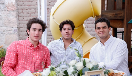 Patricio Hernández , Raúl Suárez y Aldo Pizzuto.