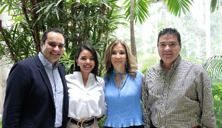  Claudio Guerra, Daniela Castañón, Martha Bermea y Andrés Amparán.