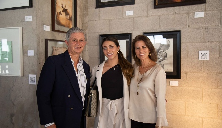  Juan Sánchez, Paulina Sánchez y Mónica Ayala.