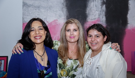  Laura Fonseca, Silvia Foyo y Laura Paola Milpas.
