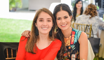  Ana Lucia e Isabel Flores.