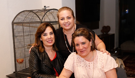  Beatriz Canseco, Güera Gutiérrez y Mariana Millán.