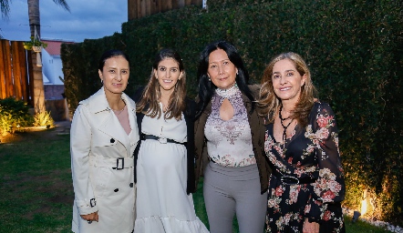  Ana Castillo, Paty Gómez, Lety Ruiz y Paty Gaviño.