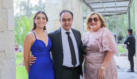  Silvia Guel, Arturo Guel y Silvia Marentes.