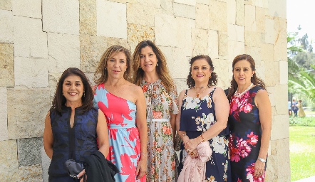  Tuti González, Rosy Díaz Infante, Gabriela, Fabiola González y Laura Gómez.