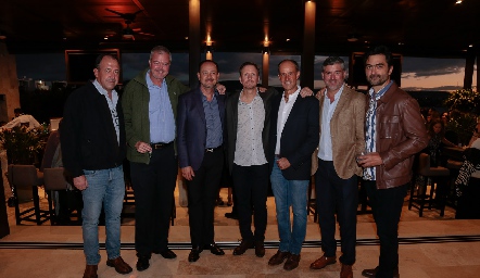 Boro Quijano, Juan Hernández, Manuel Toledo, Federico García, Gildo Gutiérrez, Oscar Zermeño y Mario Macías.