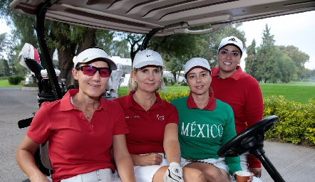 Paulina Vivanco, Ivette Coulon, Marcela Alcalde y Rocío Acebo.