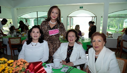 Laura Solís, Rebeca Konishi, Cristina García y María Elba Ortiz.