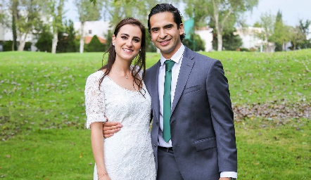  Susana Sheckaibán y Héctor Hernández ya son esposos.