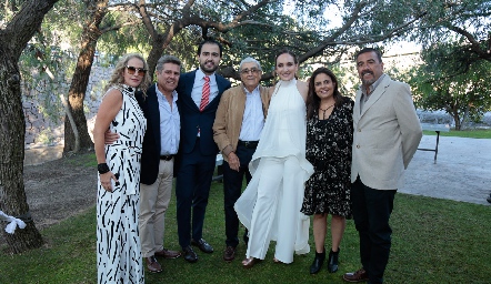 Los Galván: Claudia, Galo, Pedro, Gilberto, Marcela, Rocío y Gerardo.