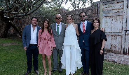  Hugo Vidal, Marifer Leal, Pedro Leal, Marcela Elizondo, Pedro Leal y Sandra Galván.