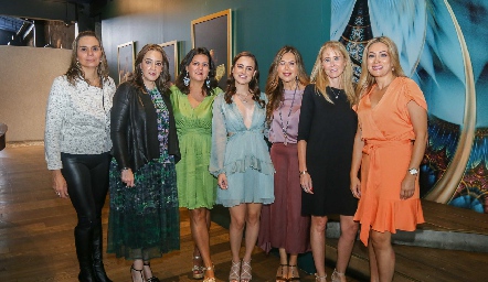  Claudette Mahbub, Griselda Morón, Cinthya Sánchez, Susana Schekaibán, Pilar Díaz de León, Sandra Revilla y Doris Gandhi.