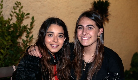  Luisa Rocha y Fernanda García.