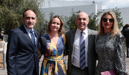  Juan Carlos Abaroa, Gaby Artolozoga, Carlos Hinojosa y Francine Coulon.
