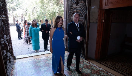 Patricia Gómez de Villanueva y Samuel Romo.