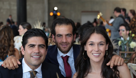  Mauricio Motilla, Samer Medlich y Carmen del Valle.