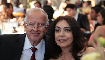  Raúl Romo e Irma Lara de Romo.