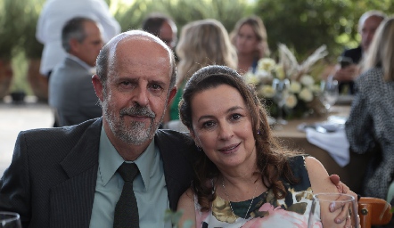  Guillermo Romo y Lupita Lopéz.