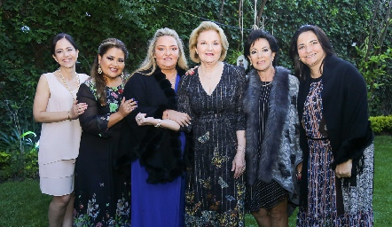  Pilar de Aguilar, Georgina Aldrete, María Calvillo, María del Carmen Hernández, Rosa Elena Nieto y Adriana Calvillo.